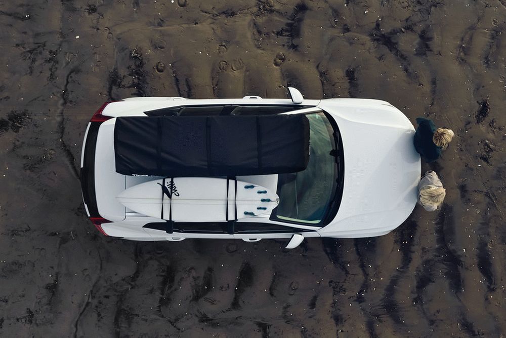 Thule Tepui Foothill Car Rooftop Tent Lifestyle Image 3