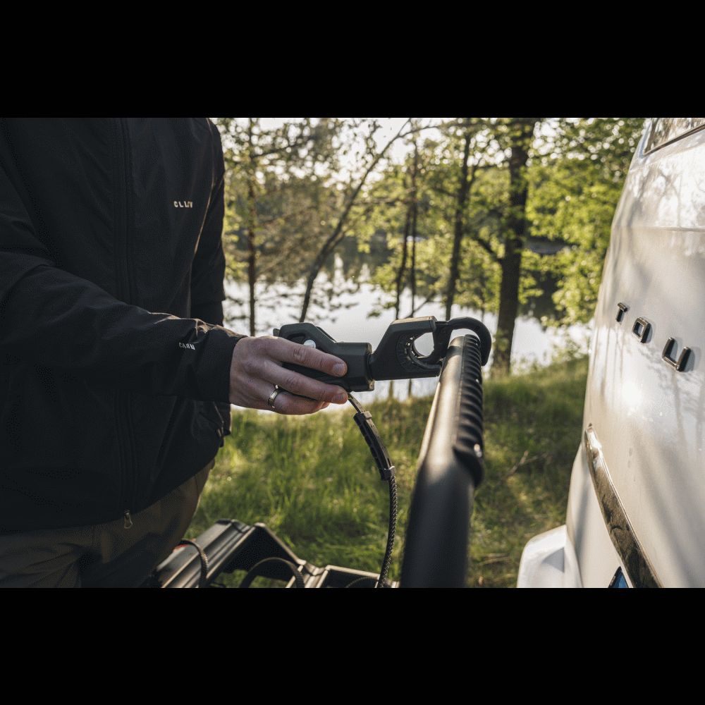 Thule VeloSpace 3 - 4 Bike Platform Towbar Bike Rack - PRE-ORDER DUE MID DECEMBER