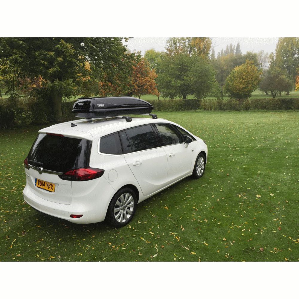 THULE Ocean 600 Roof Box Black 330L